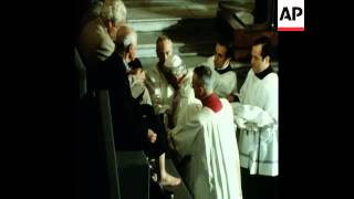 SYND 6 4 80 POPE WASHES FEET