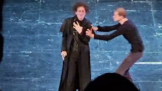 Не смотри назад.