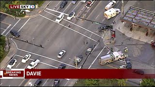 Traffic alert: Crash causes delays on Sterling Road in Davie