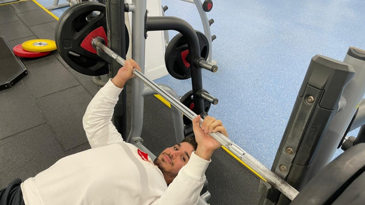 كيف تزيد قوتك في تمرين البنش برس؟