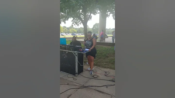Author Melinda Robertson Speaks @ Anacostia Park i...