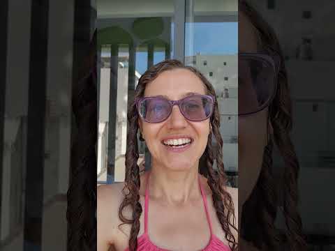 Непривычно - новый год среди пальм и солнышка😀