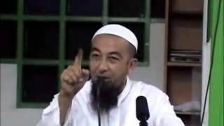 Ustaz Azhar Idrus fitnah Dr Mahathir