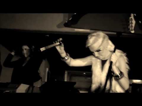 LARA FM Live 5 Star Bar Runaway
