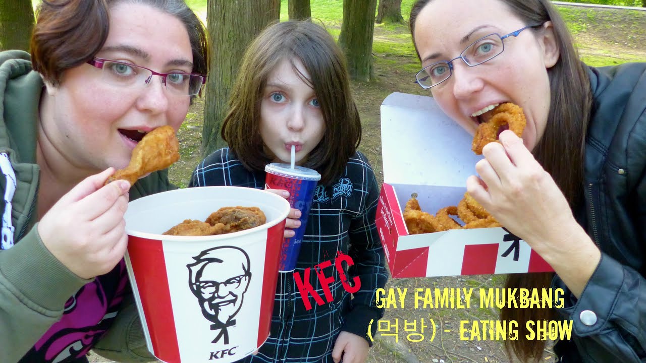 KFC/Fried Chicken Gay Family Mukbang (먹방) - Eating Show