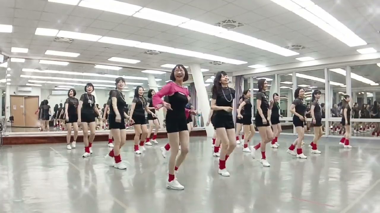 APT EZ 阿帕次Linedance排舞By Soyoung Jeoung, Sunny Park(KOR)