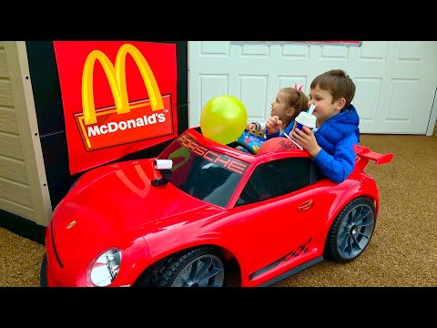 Video: Nene Vozi Očetov Avto V McDonalds