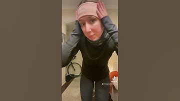 What to wear for a run in the winter - this is my go to cold weather running outfit #running