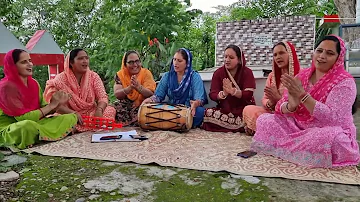 अंगना में ढोलकी बजे कीर्तन का बहाना है🌹 सुंदर भजन धमाकेदार ढोलक के साथ #bhajan #kirtan With Lyrics 🌹