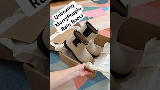 Unboxing Merry People rain boots! ✨