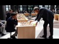 Сергей Галицкий играет в шахматы со школьниками своей Академии