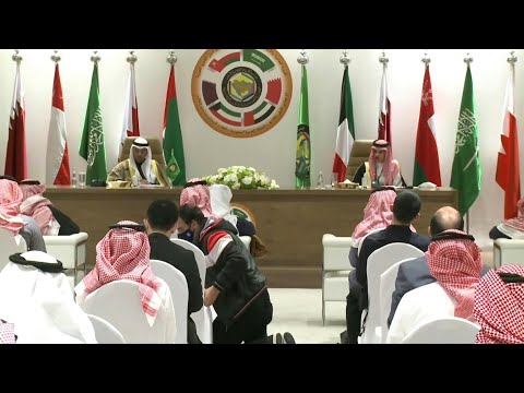 السعودية تعلن عودة العلاقات الكاملة بين الدول المقاطعة وقطر 