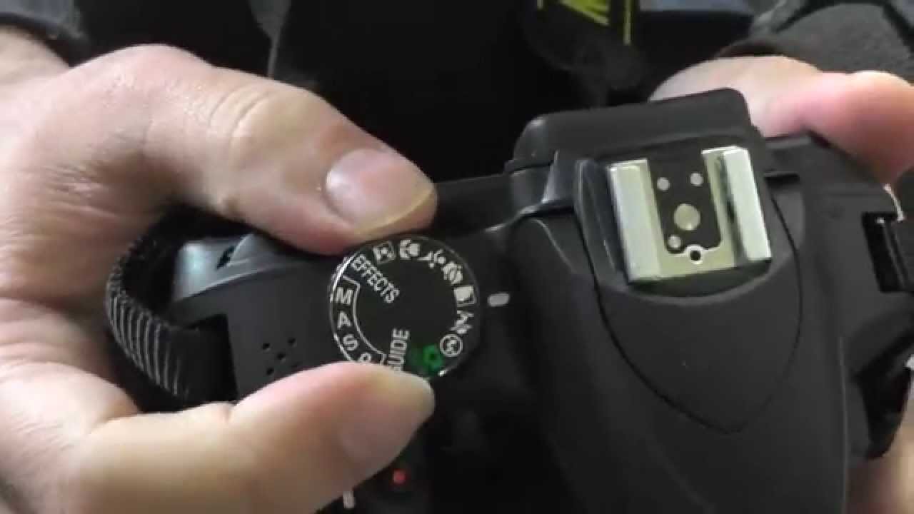 ニコン D３３００ 簡単レビュー Youtube
