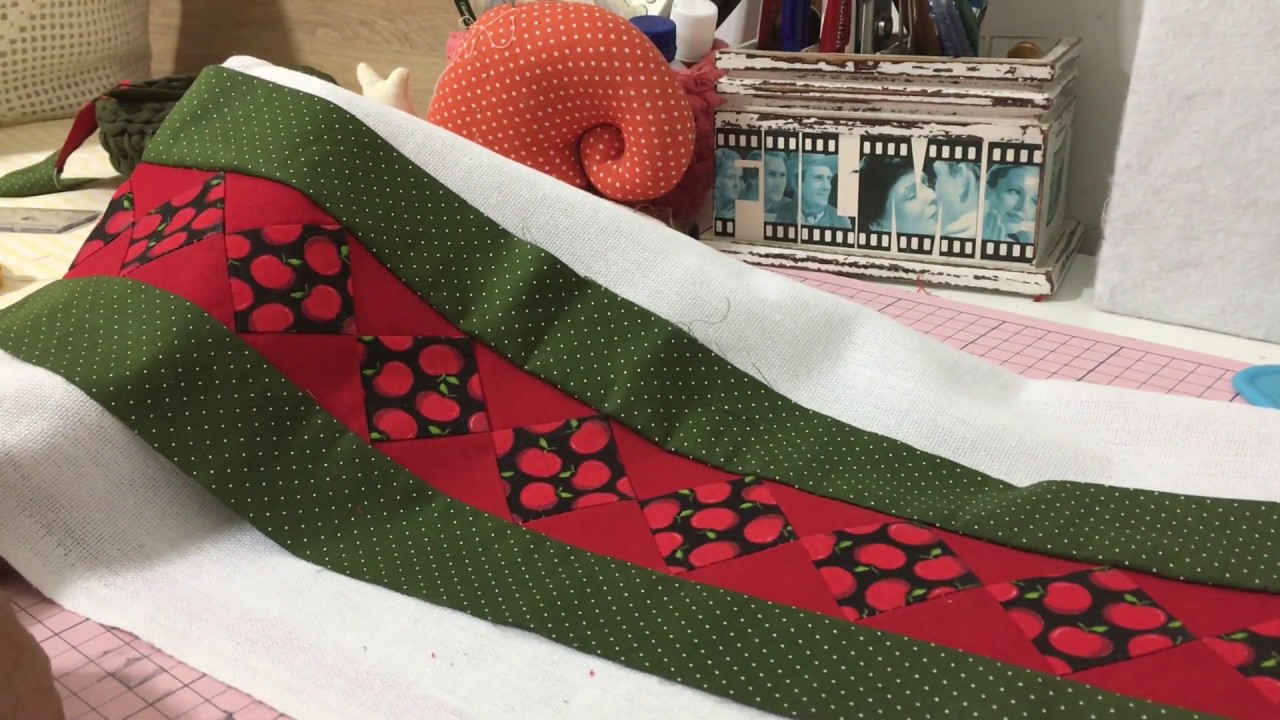 PATCHWORK  - BARRADO EM PANO DE COPA,  COM A TÉCNICA SEMINOLE.