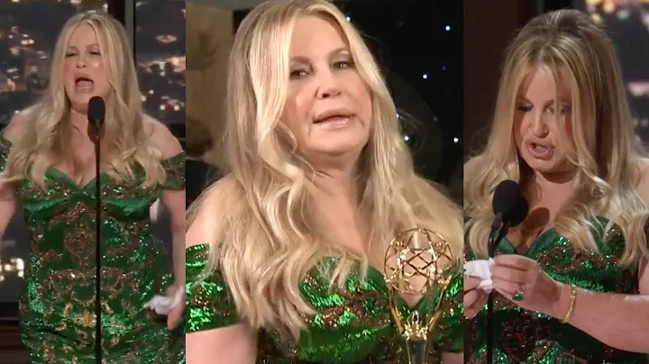 Jennifer Coolidge Explains Her Chaotic Emmys Speech