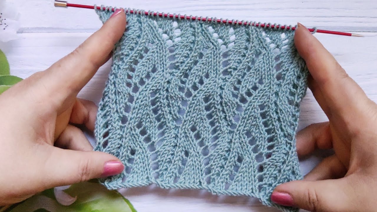 Vertical Wavy Stitch | Wellenmuster stricken | Punto Onda ai ferri | Point de Vagues au Tricot