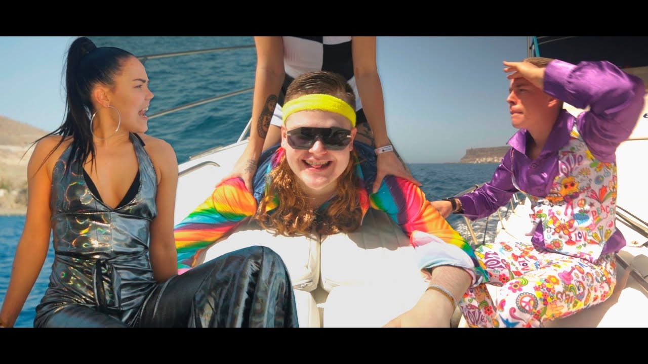 ♪ NikojaSanttu - Kyllä (feat. Mr. Zeus & Kia)