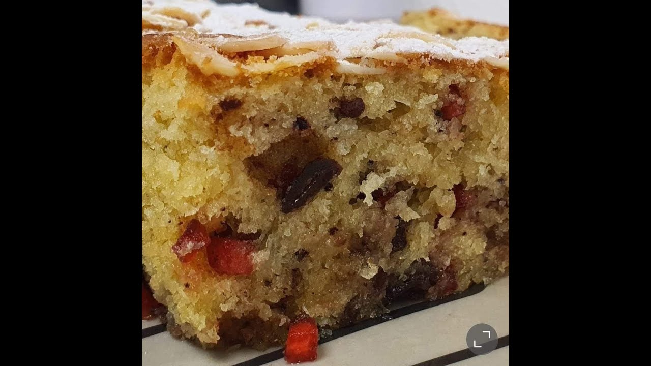 עוגת פירות יבשים בחושה ב-2  דקות