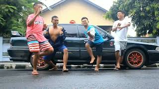 Joget anak jaman sekarang!!!...dijamin yang liat ikut goyang...cocok buat story wa.mu😁