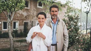 Audrey Was 51 When Robert Wolders Spoke Dutch at a Party — Those Two Words Changed 13 Years