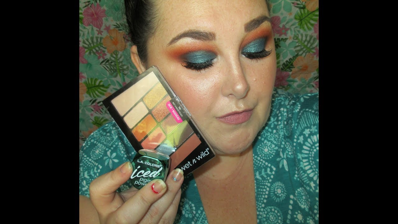 WnW Not a Basic Peach Palette: Beach Babe Cut Crease