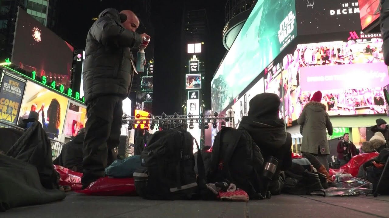 Hundreds sleep out in New York to raise awareness on homelessness AFP