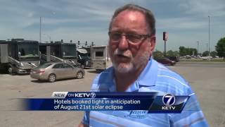 Nebraska hotels back in solar eclipse shadow
