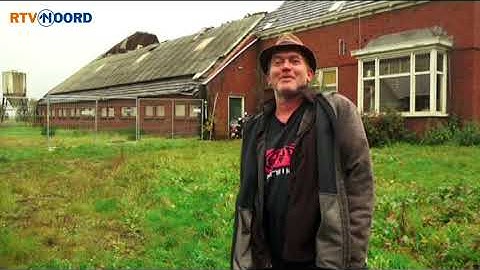 Grappig, een boerderij zonder dak - 