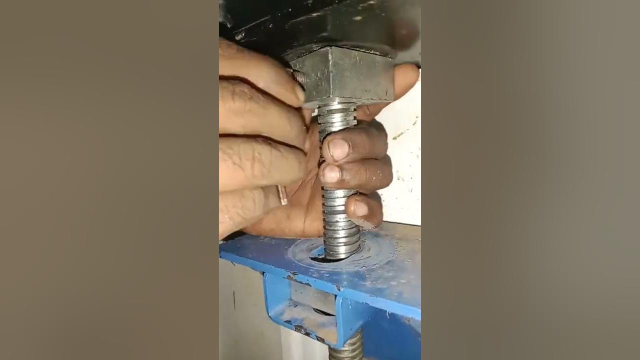 how to adjust elevator belt / adjust conveyor belt in a rice mill / how