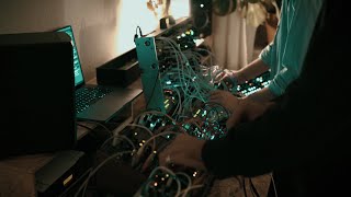 Modular Synth Techno/Breakbeats Live Jam (Lightbreaker & Knarze)