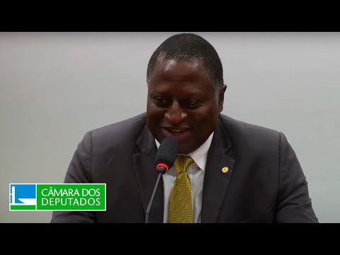 Vídeo do evento a partir de 2:29:02