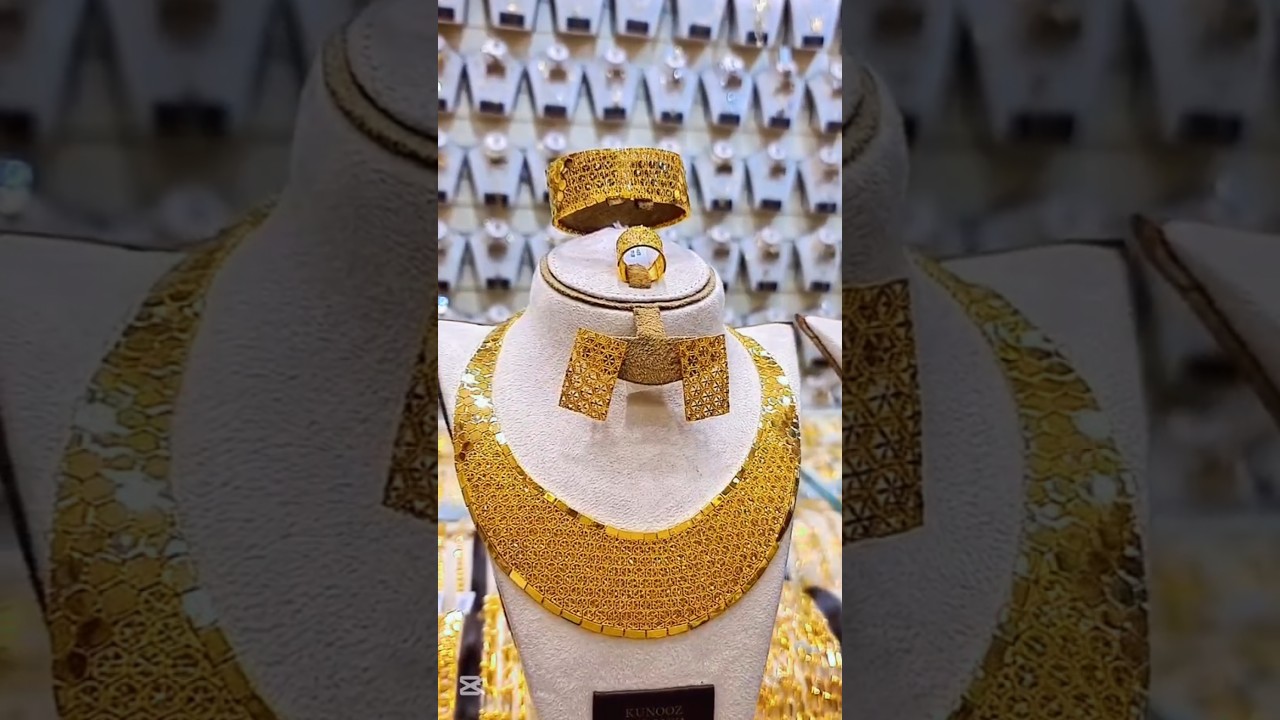 latest gold necklace set 