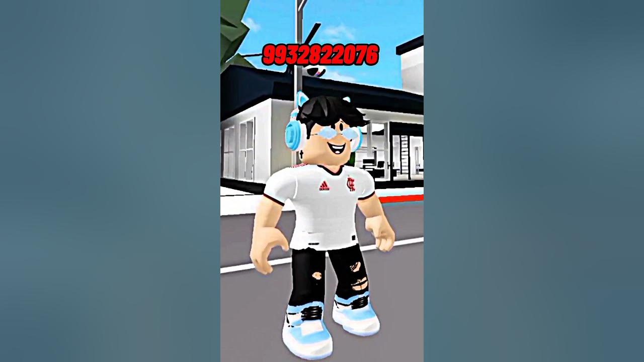 IDS CODES DE ACESSORIOS E ROUPAS AZUL NO BROOK - Roblox #Roblox