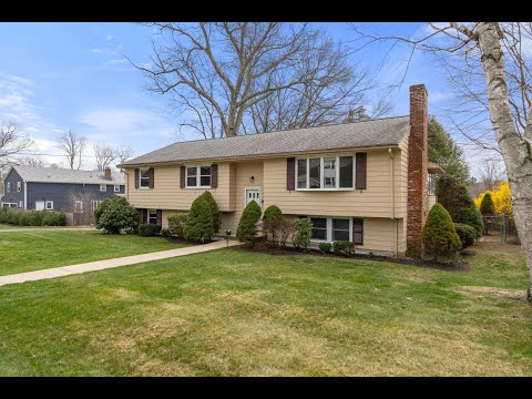 31 Nottingham Drive, Norwood, MA home video tour