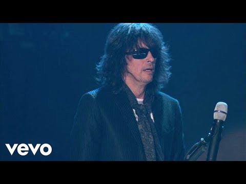 Foreigner - Cold As Ice (Live)