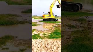 Komatsu Excavator Working #kobelco #excavator #bulldozer #constructionequipment #jcb #komatsu #cat