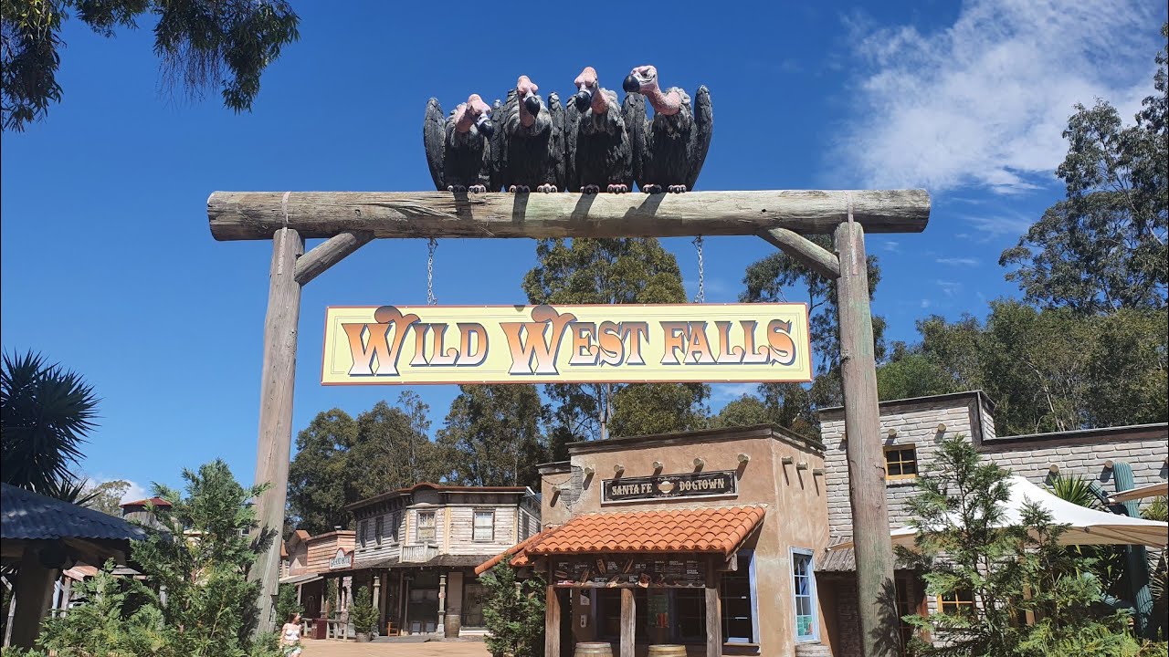 Riding Wild West Falls at Movie World. - YouTube