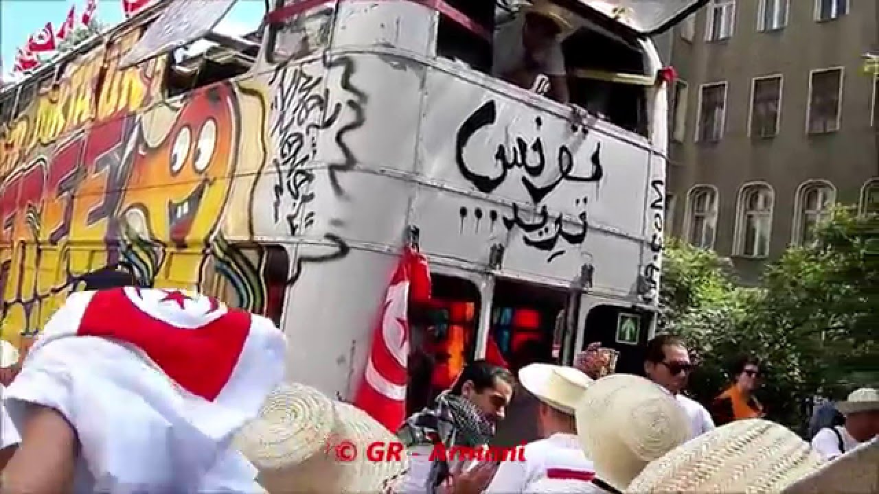 karnaval degage in berlin تونس بعد الثورة   كرنفال برلين