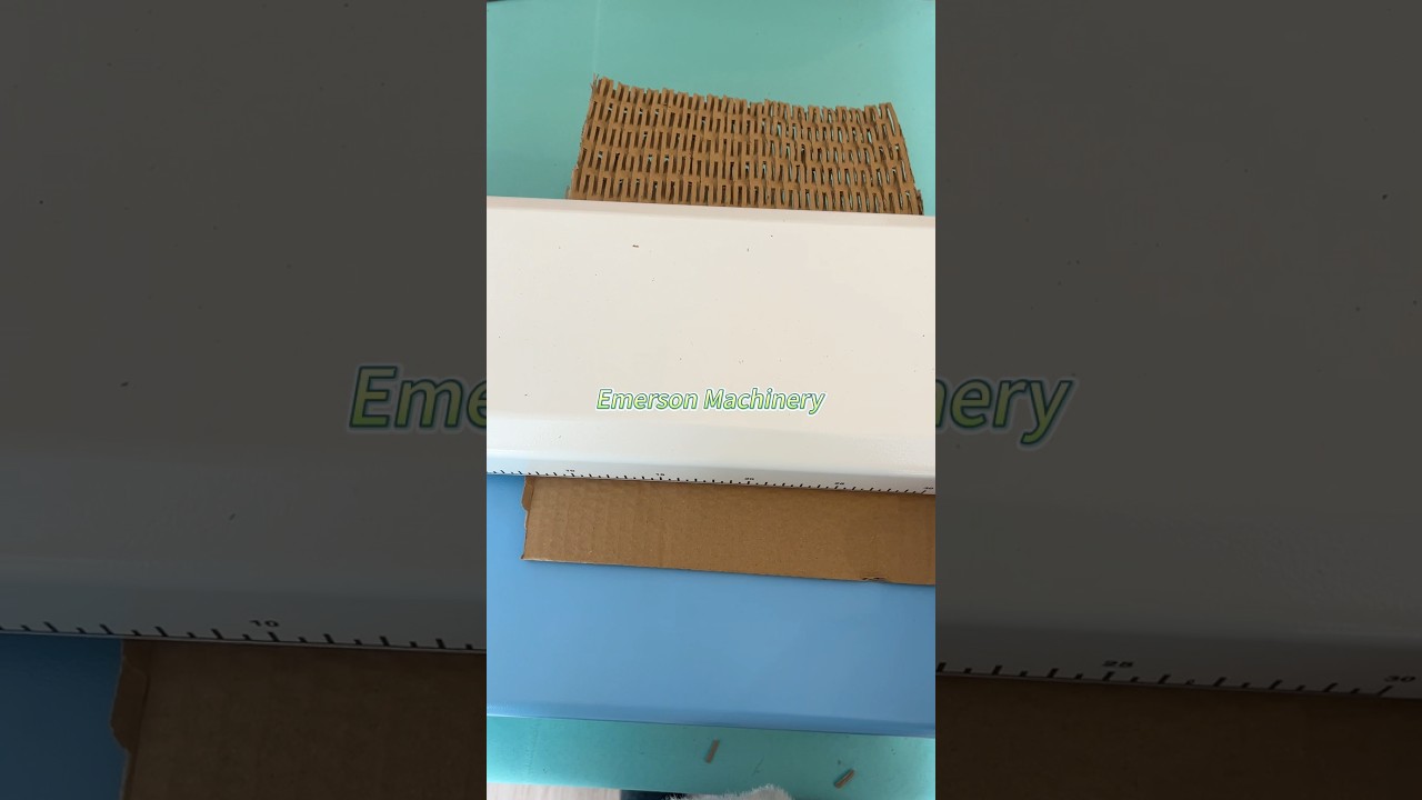 Mini Cardboard shredder 