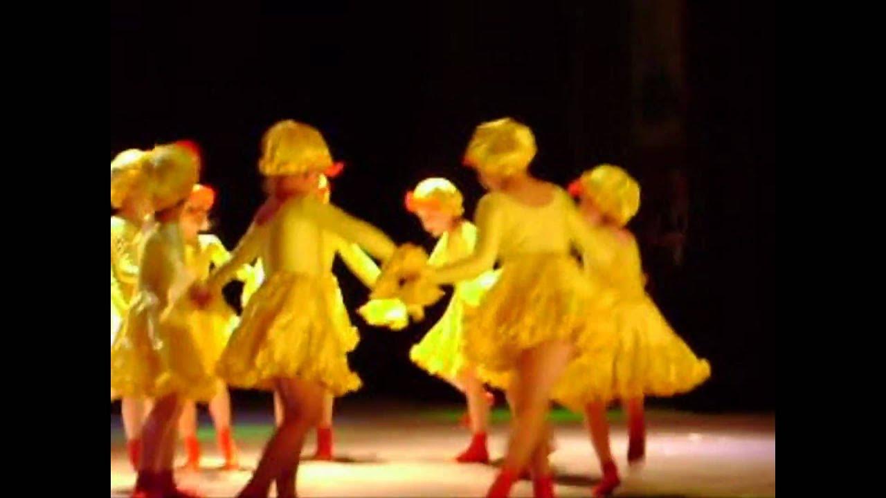 Танец маленьких утят. Tanets malenkih utyat. Tanets malenkih utyat. Танец утят песня видео. Танец маленьких утят дети.