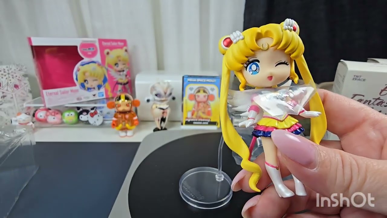 Unboxing 🙈  👀💝 POP MART Mega Space Molly, TNT LIITA & Sailor Moon 🌝