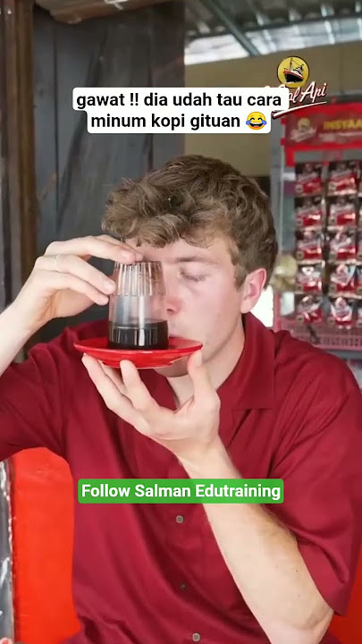 Oh no, Ole Romeny already knows how to drink coffee like that #oleromeny #ngopi #kopi #timnasindo...