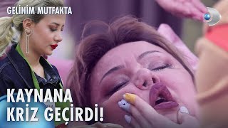 Hacer Hanımın Dili Boğazına Kaçtı Gelinim Mutfakta 1261. Resimi