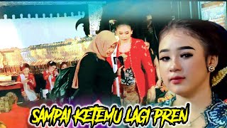 Download Lagu DI BALIK LAYAR KEPULANGAN NIKEN SALINDRI JADI BURUAN PARA MEDIA MP3 Download Lagu DI BALIK LAYAR KEPULANGAN NIKEN SALINDRI JADI BURUAN PARA MEDIA MP3