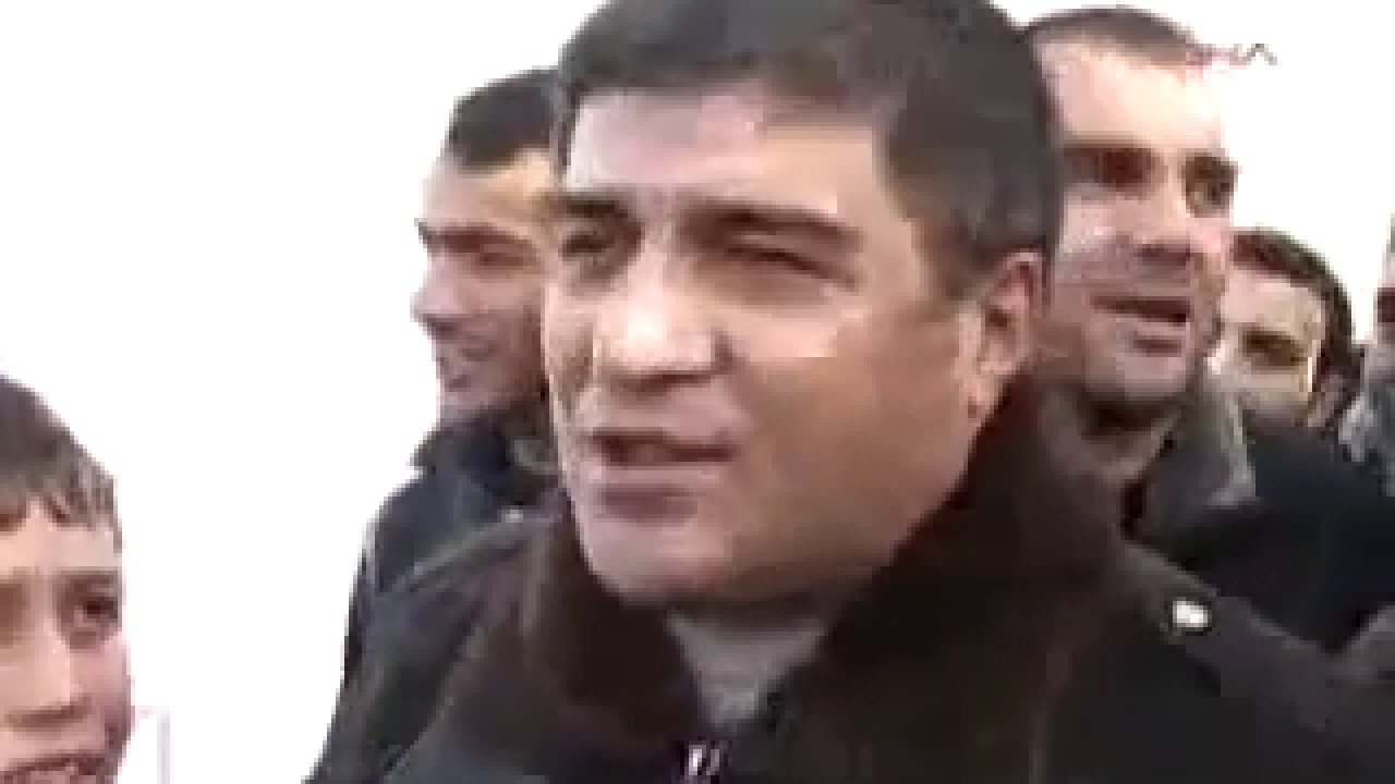 İBRAHİM ERKAL ERZURUM'DA BAR OYNADI