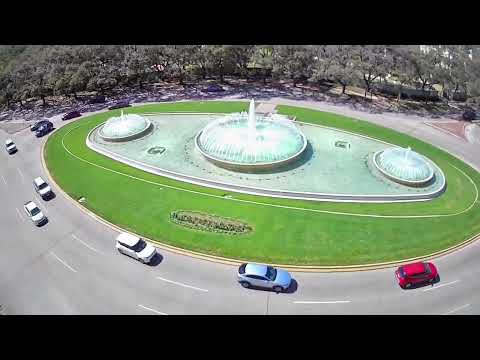 Mecom Fountain,Houston Tx