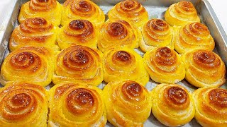 رول نارگیل خوشمزه با بافت نرم و پنبه ای/Delicious coconut roll with soft and cottony texture