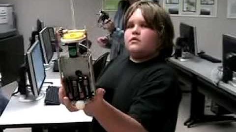 Hang On, Little Robot!