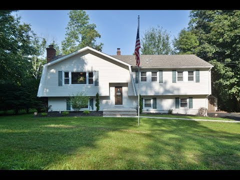 17 Camelot Dr, West Milford, NJ home video tour