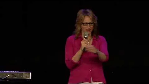 Comedian Amy Barnes discusses Bumper Stickers